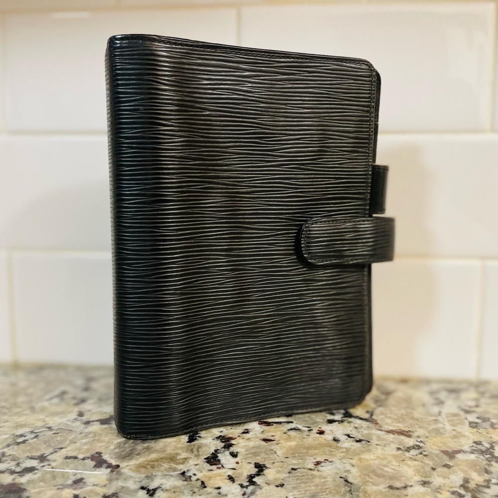 LOUIS VUITTON Black MM Epi Large Agenda Planner 💯 AUTHENTIC